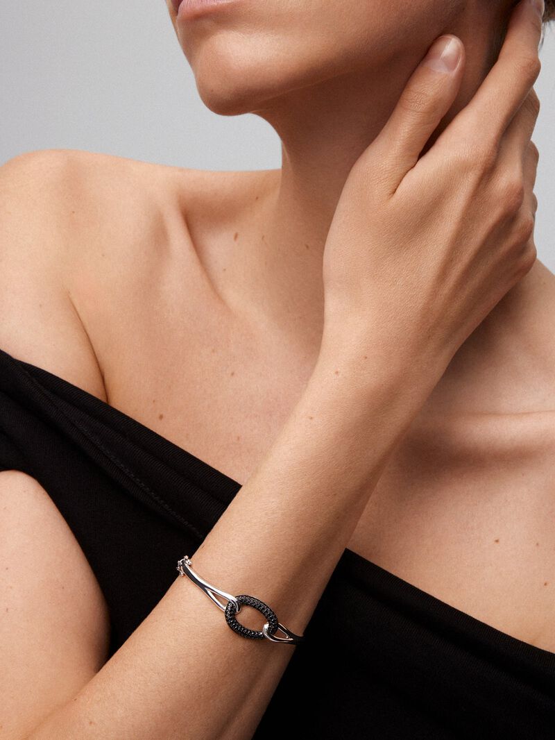 Rigid 925 silver bracelet with 86 black spinels with a total of 1.26 cts image number 0