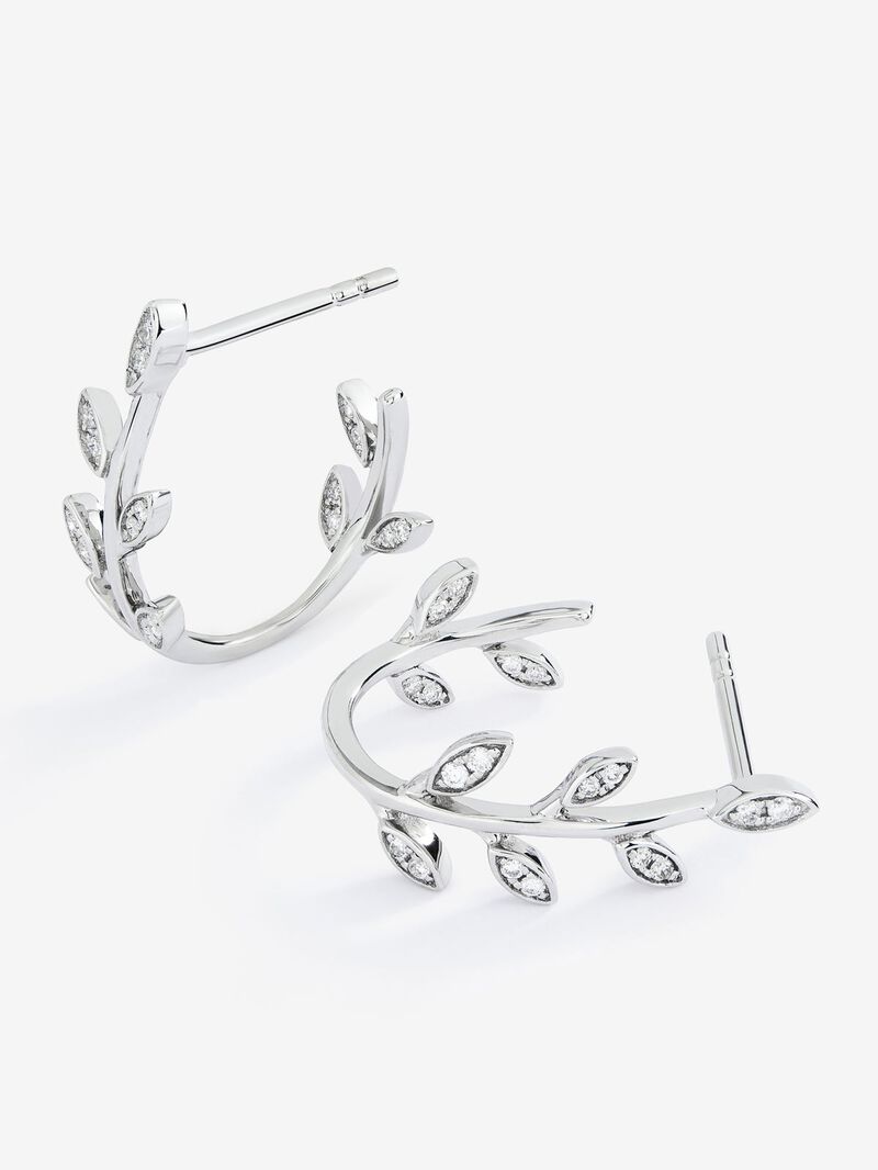 18K white gold earrings with 36 brilliant-cut diamonds with a total of 0.16 cts image number 2