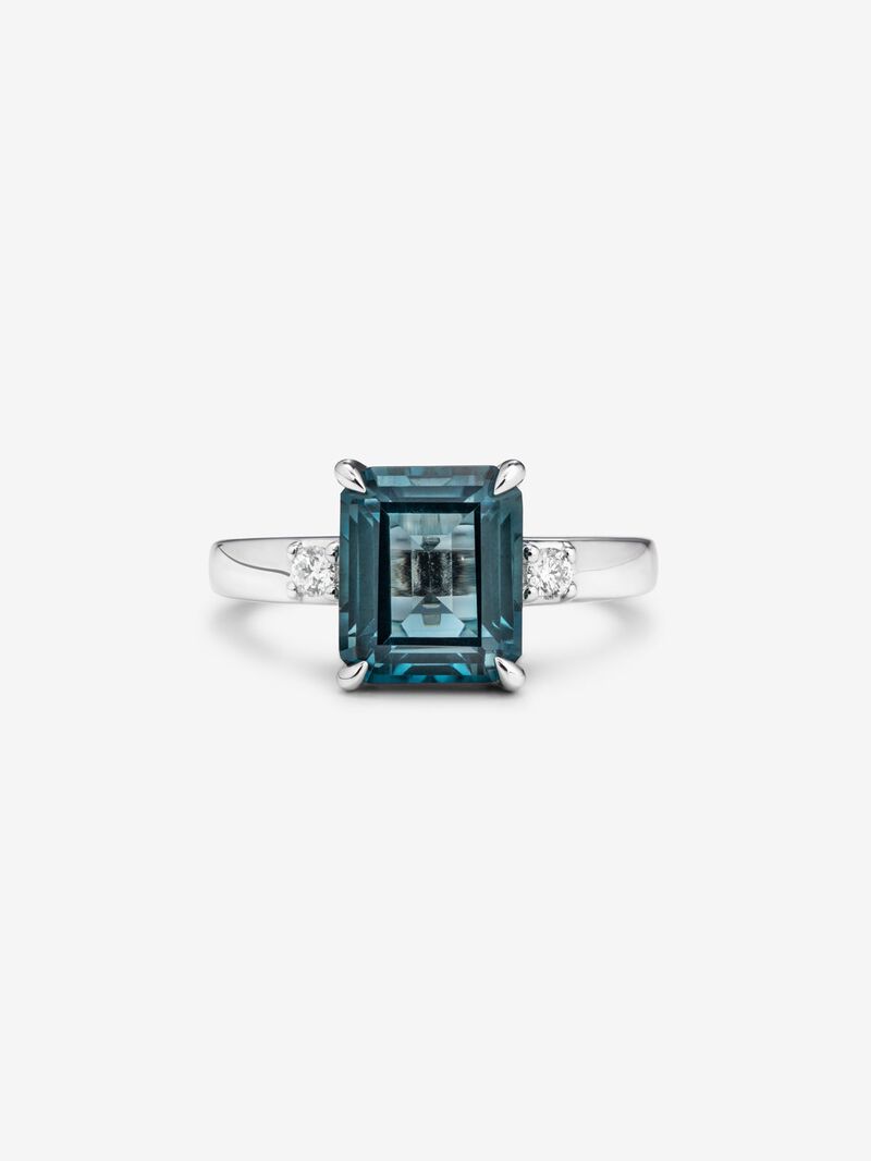 925 silver ring with emerald-cut London blue topaz of 3.74 cts and 2 brilliant-cut diamonds with a total of 0.09 cts image number 2