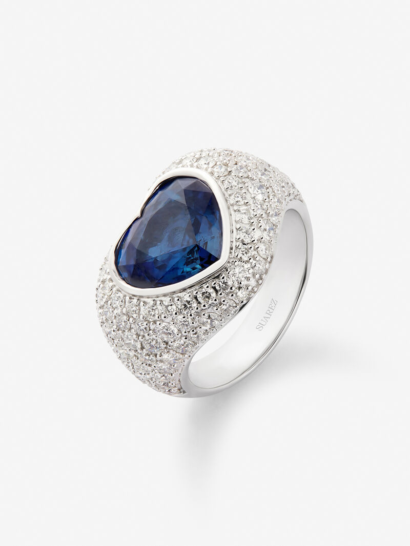 18K White Gold Ring with white diamond pavement in 2.22 cts and blue sapphire in 4.47 cts heart image number 0