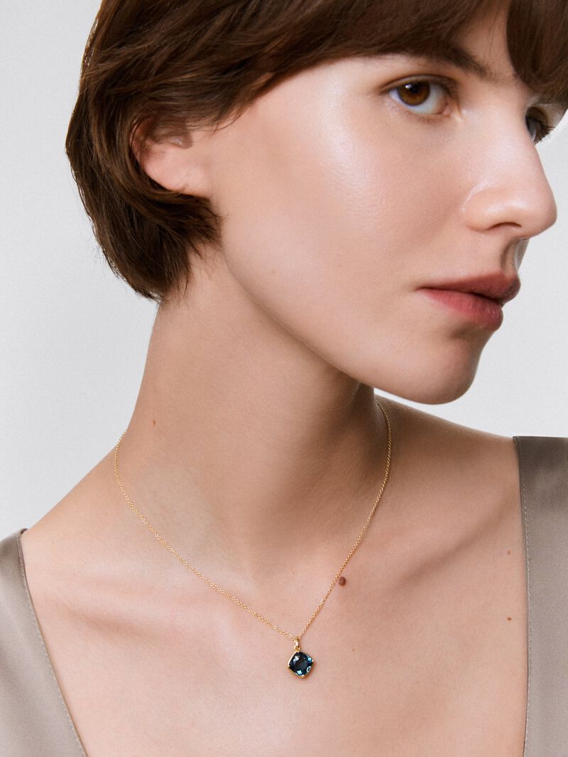 18K yellow gold pendant chain with topaz. image number 1