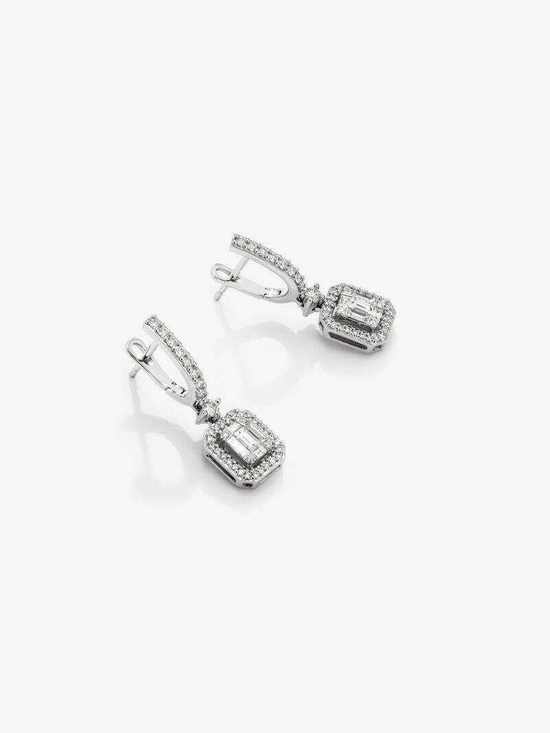 18K White Gold Earrings with Solitaire Diamond image number 2