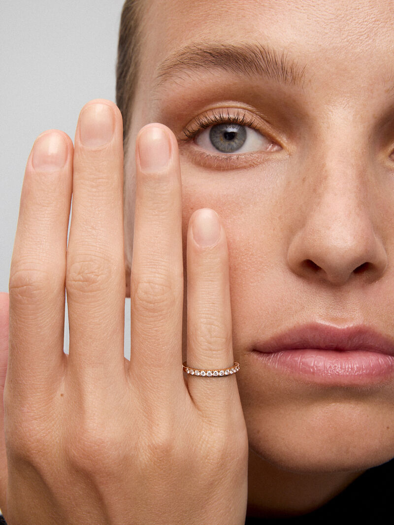 Half ring in 18K rose gold with 15 brilliant-cut diamonds with a total of 0.3 cts image number 1