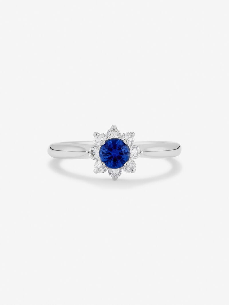 18K White Gold Ring with Royal Blue Sapp image number 2