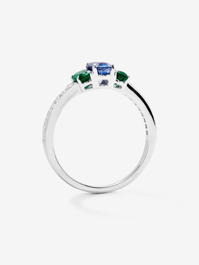 18K White Gold Tiego Ring with 0.71 CTS oval size, green emeralds in 0.5 cts and white diamonds in bright size of 0.115 cts image number 4