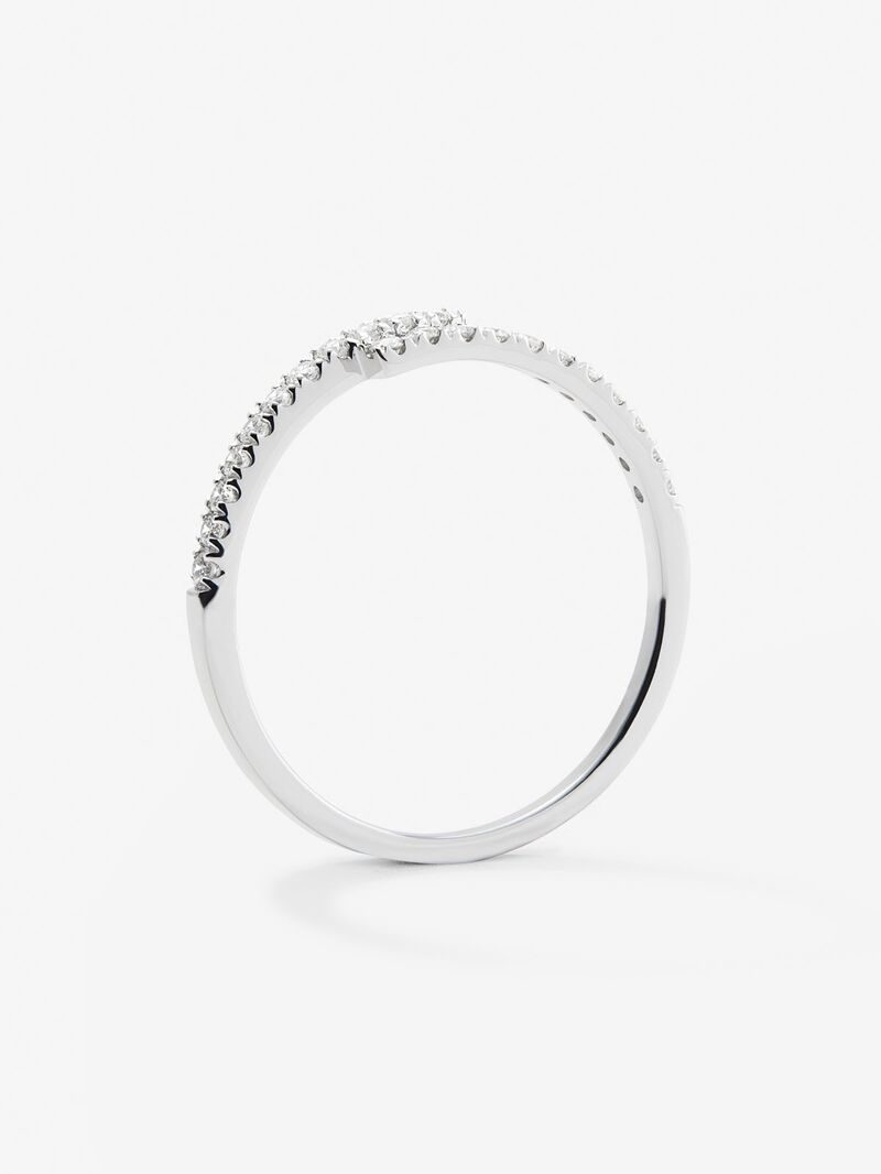 You and me ring in 18K white gold with 22 brilliant-cut diamonds with a total of 0.18 cts image number 4