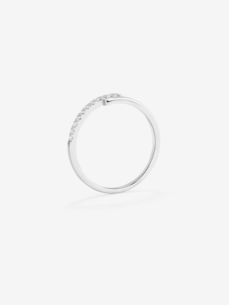You and me ring in 18K white gold with 11 brilliant-cut diamonds with a total of 0.1 cts image number 4
