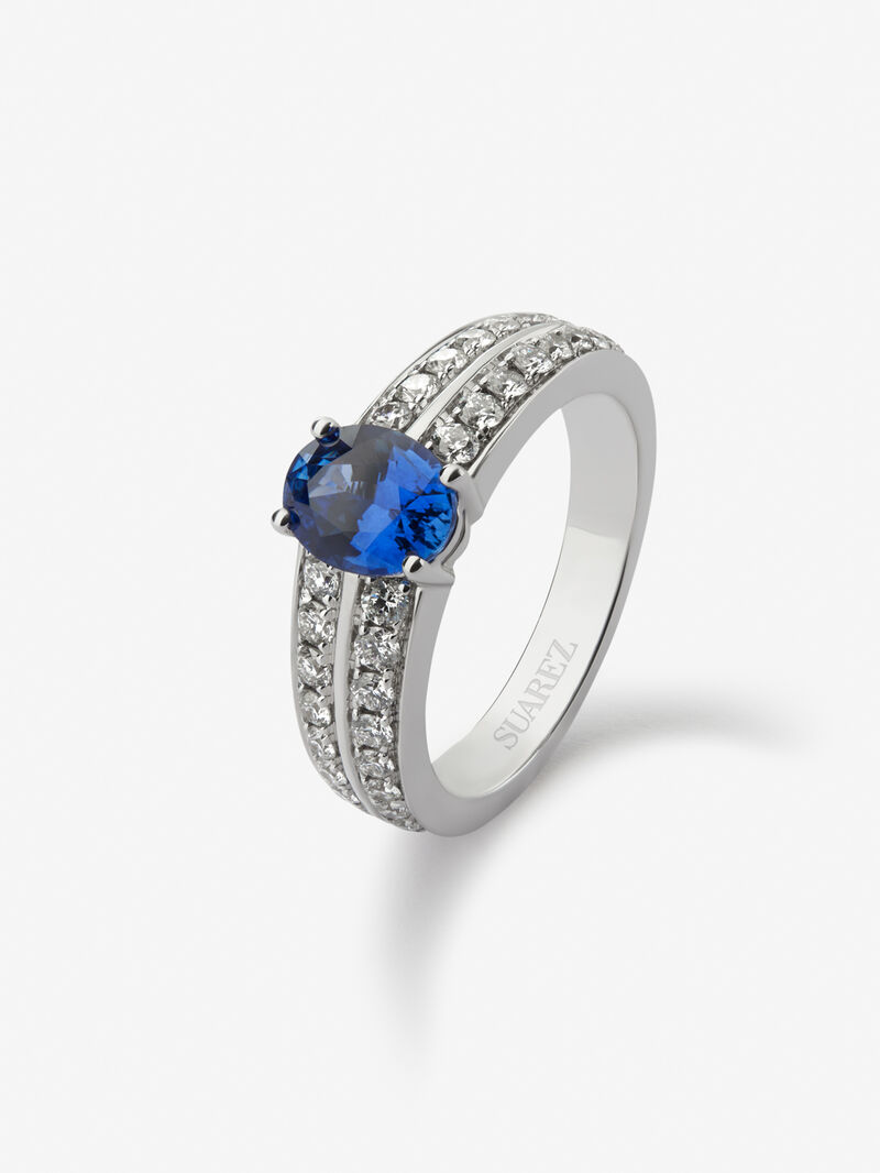 18K white gold ring with oval-cut blue sapphire of 0.62 cts and 56 brilliant-cut diamonds with a total of 0.2 cts image number 0