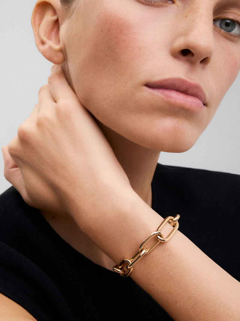 Extra large link bracelet in 18K yellow gold image number 1