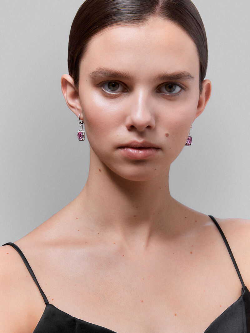 18kt white gold Creole earrings with 2.25cts octagonal pink sapphire and diamonds. image number 0