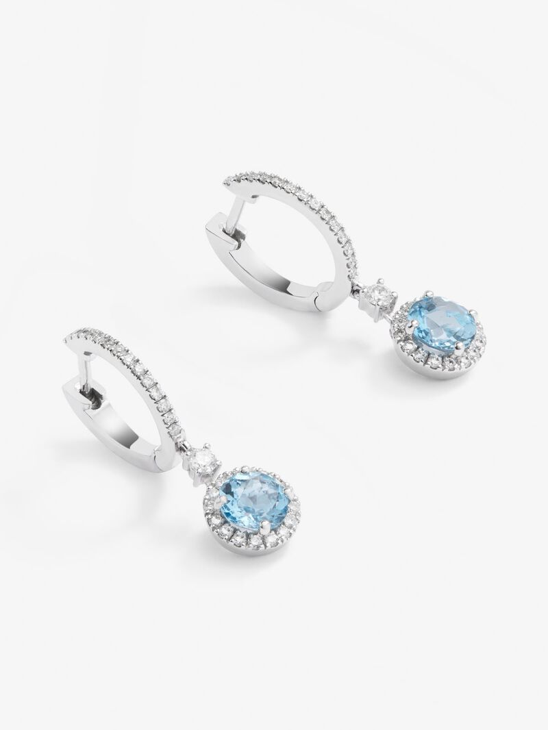 18K white gold hoop earrings with 2 brilliant-cut Swiss blue topazes with a total of 1.13 cts and 60 brilliant-cut diamonds with a total of 0.24 cts image number 2