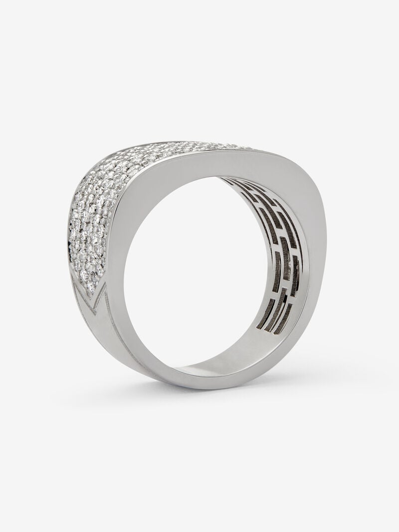 18K White Gold Ring with Brilliant-Cut Pavé Diamonds image number 4