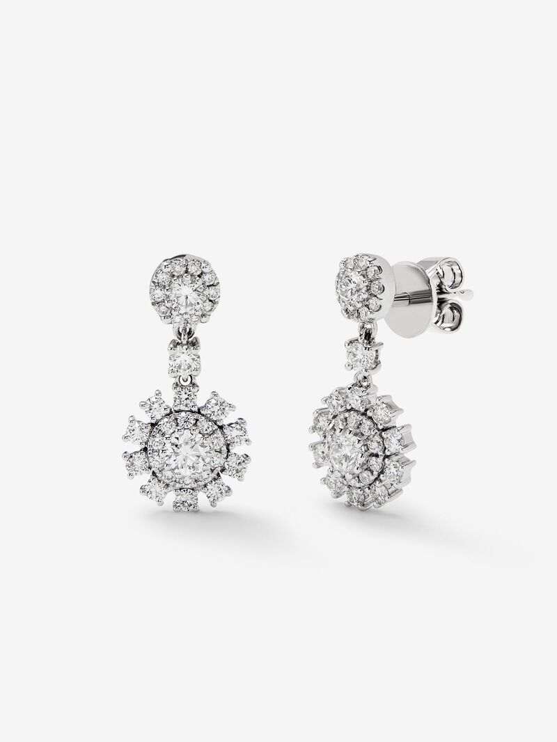 Grace Earrings image number 0