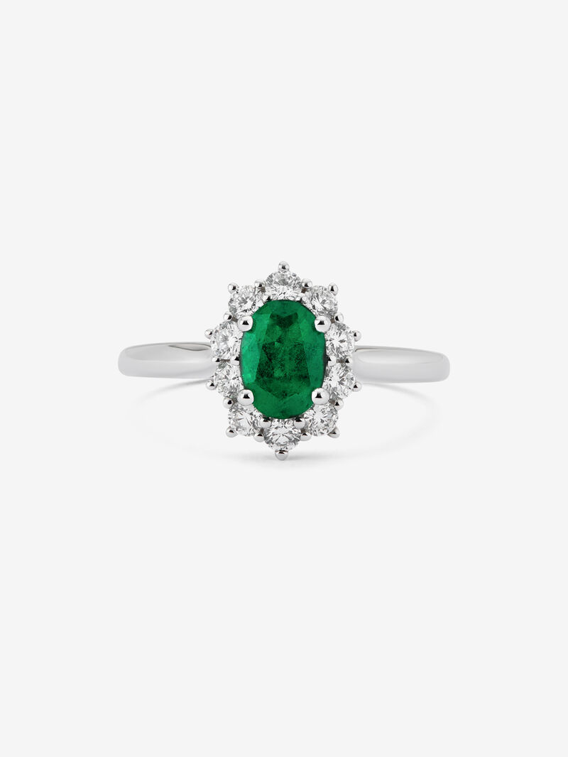 18K white gold ring with oval-cut green emerald of 0.5 cts and brilliant-cut diamonds with a total of 0.18 cts image number 2