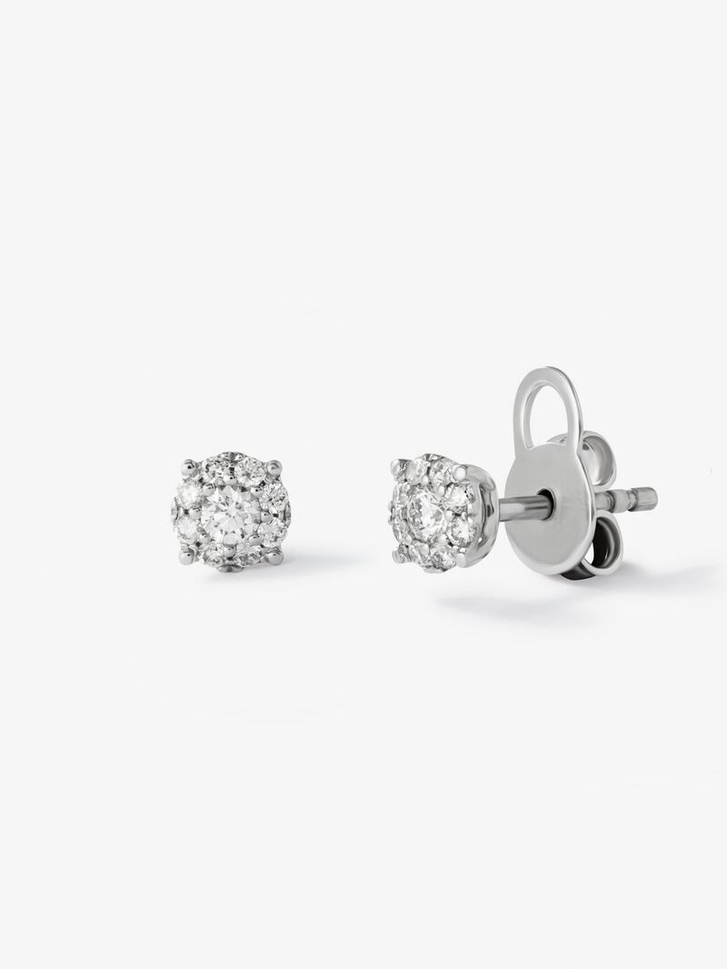 18kt white gold earrings with diamonds image number 0