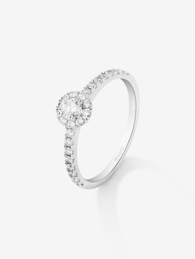 18K white gold ring with central brilliant-cut diamond of 0.1 cts and 28 brilliant-cut diamonds with a total of 0.2 cts image number 0