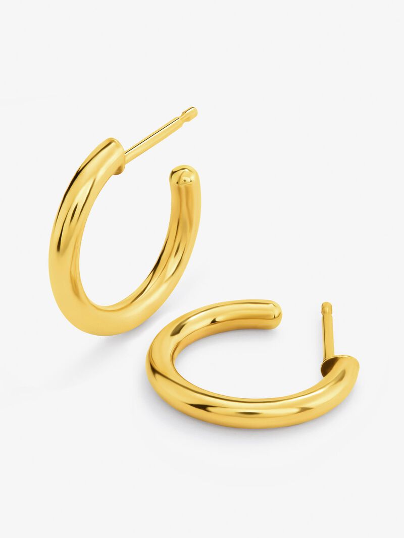 18K Yellow Gold 18mm Hoop Earrings image number 2