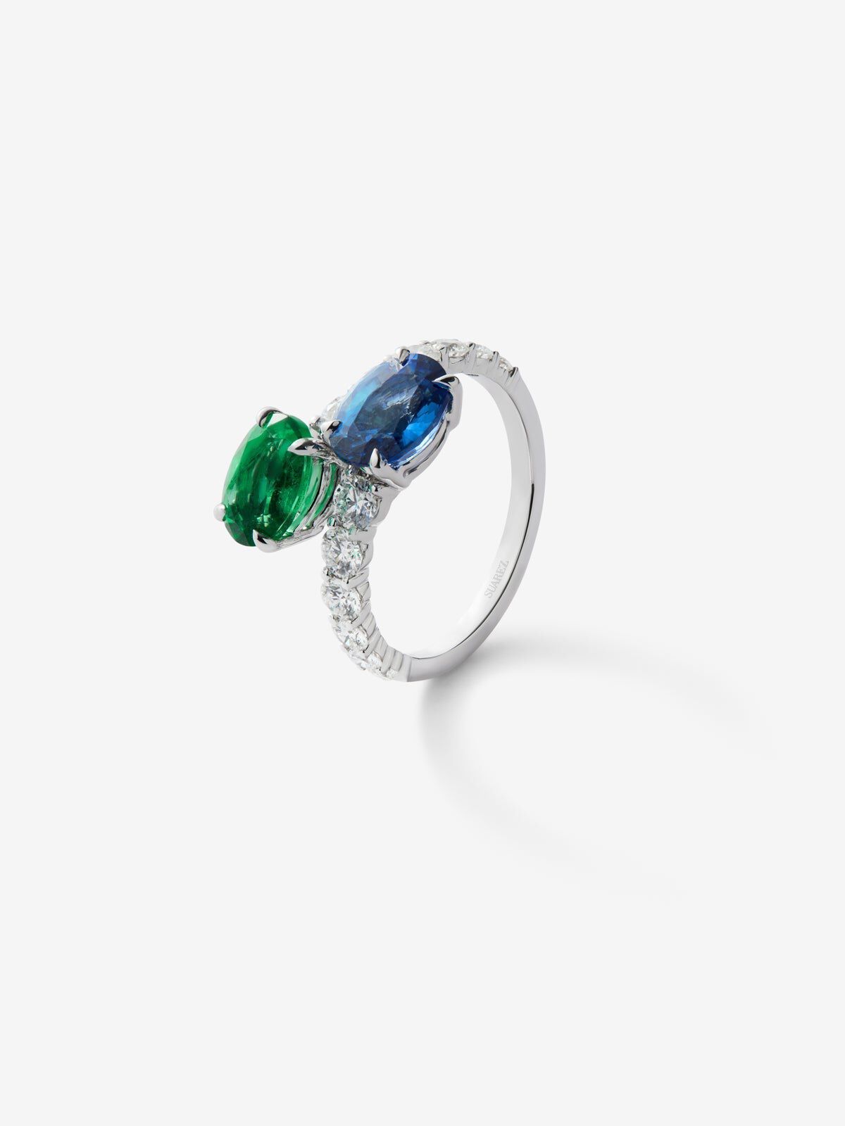 White sapphire and emerald combination new arrivals
