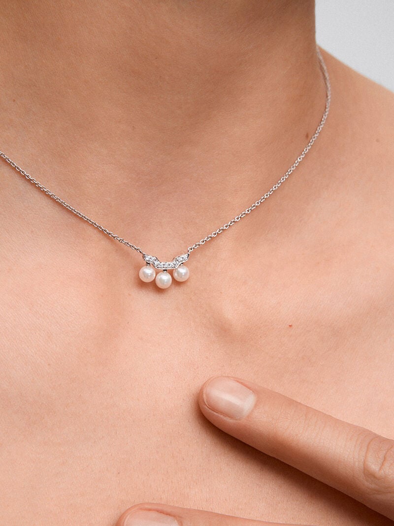 18k white gold pendant chain with three Akoya pearls and diamonds. image number 4