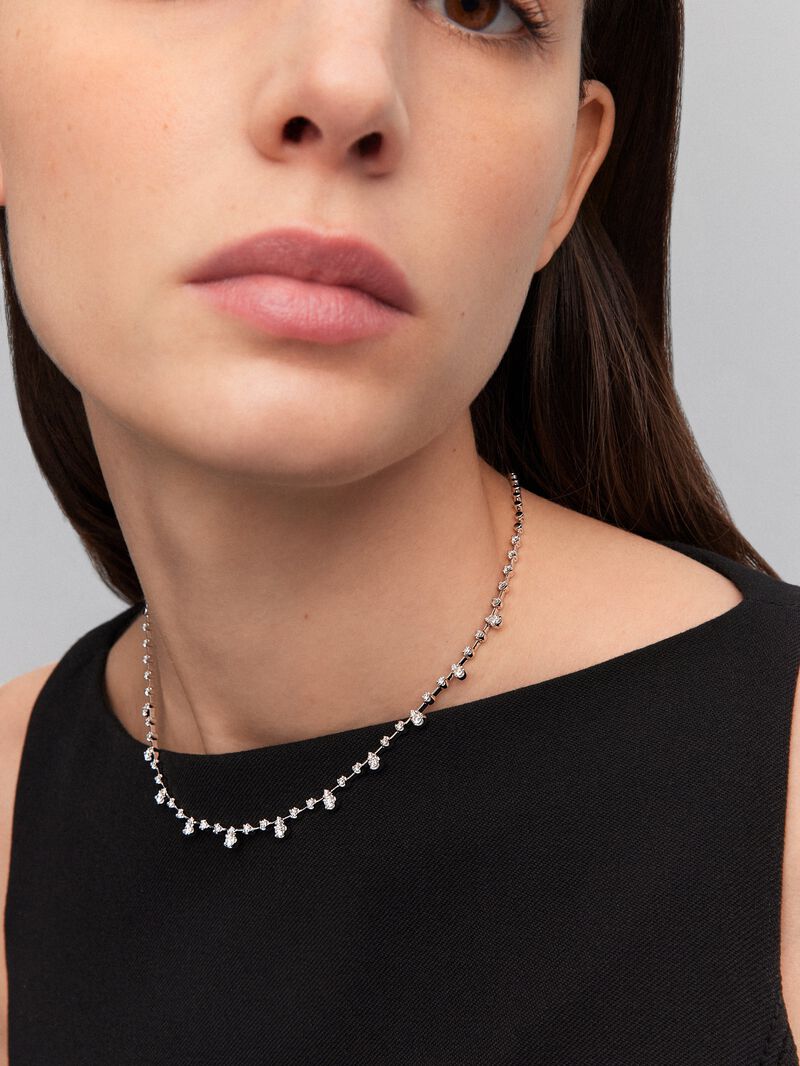 18K white gold necklace with white diamonds in 2.61 cts image number 0