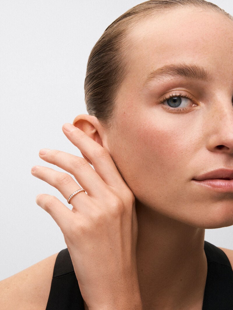 Half ring in 18K rose gold with 15 brilliant-cut diamonds with a total of 0.31 cts image number 1