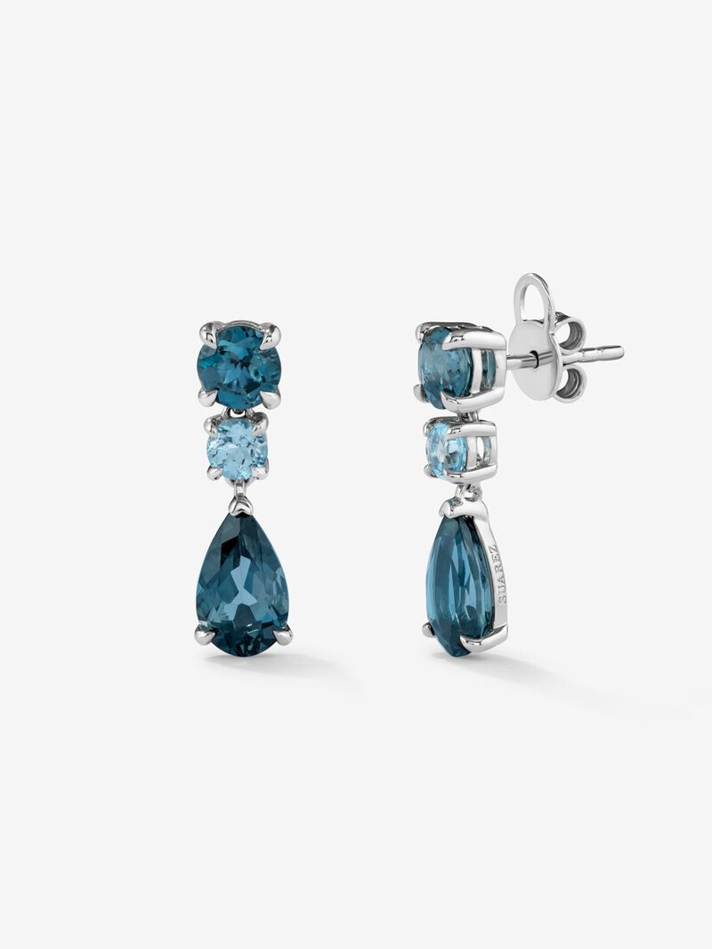 925 silver earrings with pear-cut London blue topazes of 2.56 cts and brilliant cut of 1.4 cts, and Swiss blue topazes in brilliant cut of 0.57 cts image number 0