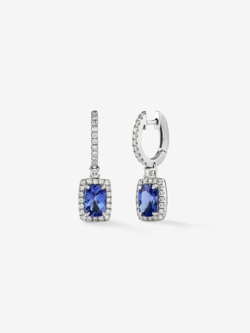 18K white gold earrings with 2 cushion-cut tanzanites with a total of 1.73 cts and 62 brilliant-cut diamonds with a total of 0.47 cts image number 0