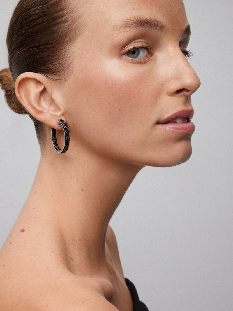 925 silver earrings with black spinels image number 2