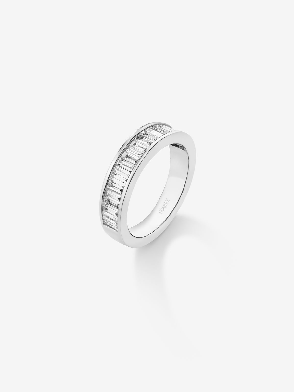 Half-eternity engagement ring in 18K white gold with baguette-cut diamonds on band 1.27ct