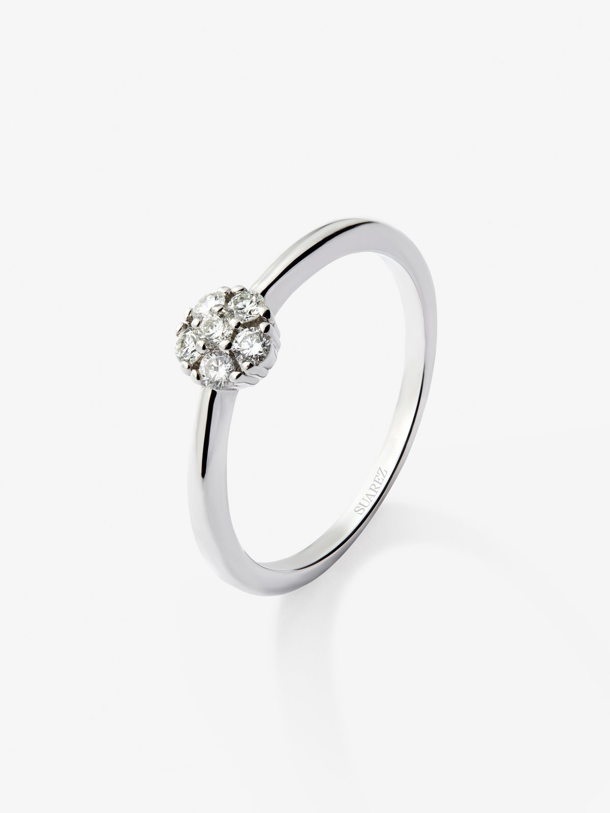 Anillo de oro blanco de 18K con roseta de 6 diamantes en talla brillante con un total de 0,17 cts