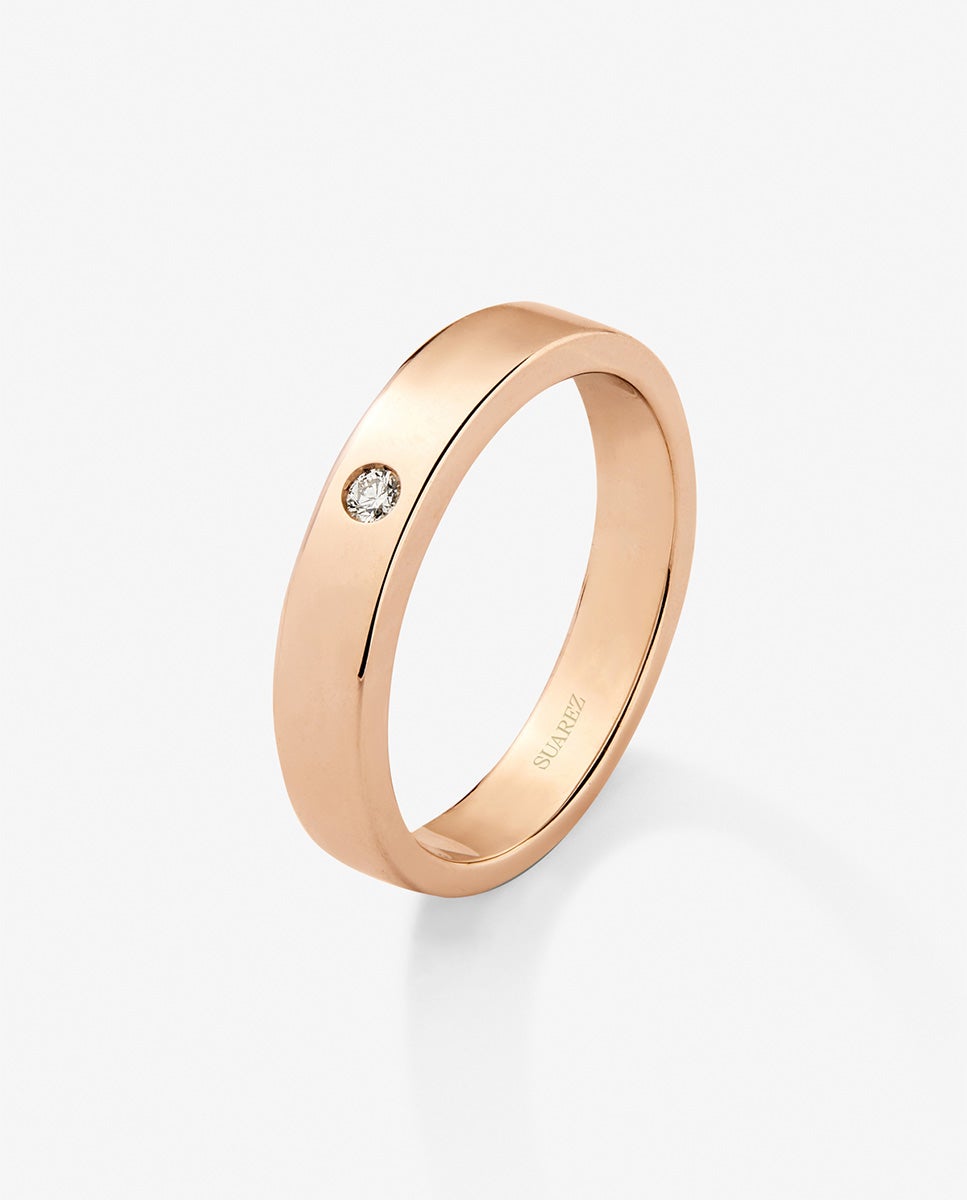 Anillo de oro rosa de 18K con diamante en talla brillante con un total de 0,03 cts