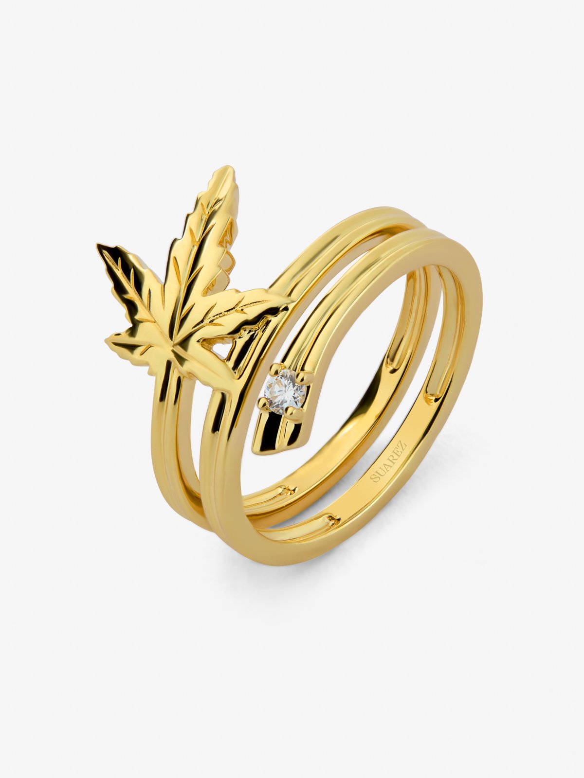 18K yellow gold ring with a 0.04 ct brilliant-cut diamond, in a maple leaf design