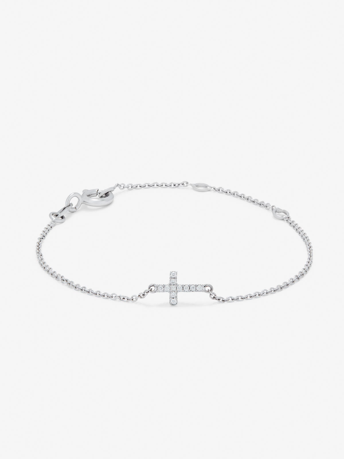 18K white gold bracelet with 11 brilliant-cut diamonds with a total of 0.04 cts and cross