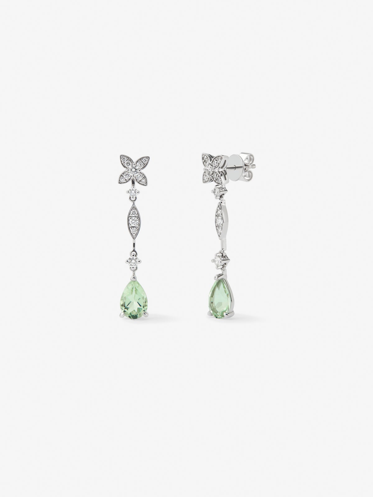 18K white gold earrings with 30 brilliant-cut diamonds with a total of 0.63 cts and 2 pear-cut green amethysts