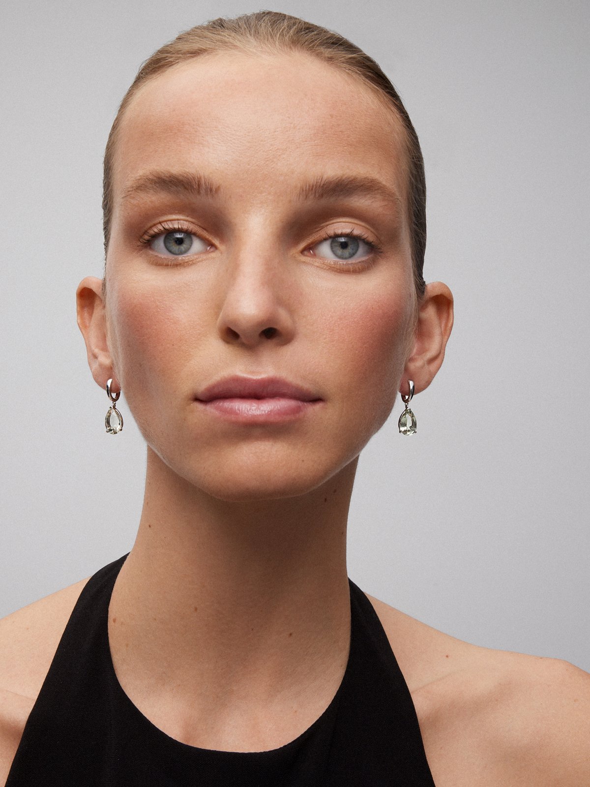 925 Silver hoop earrings with hanging green amethyst