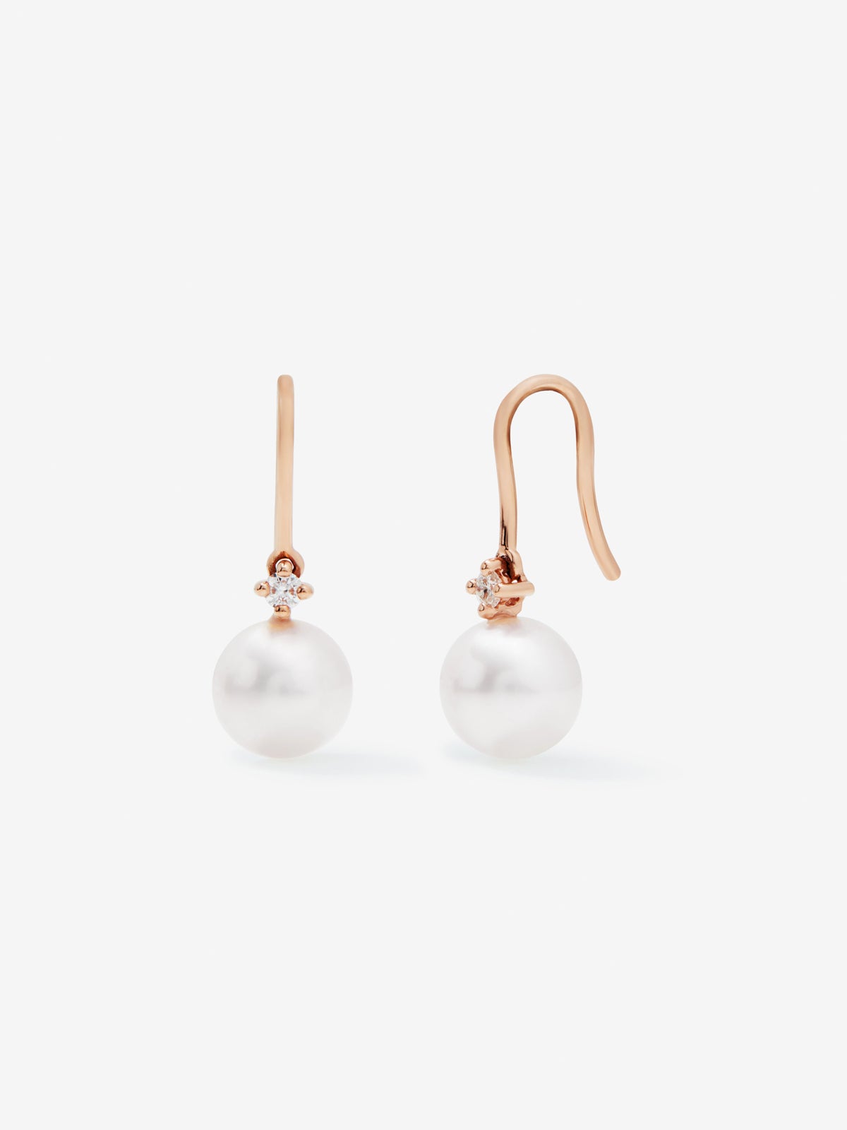 Pendiente colgante de oro rosa de 18k con perla akoya de 8 mm y diamante