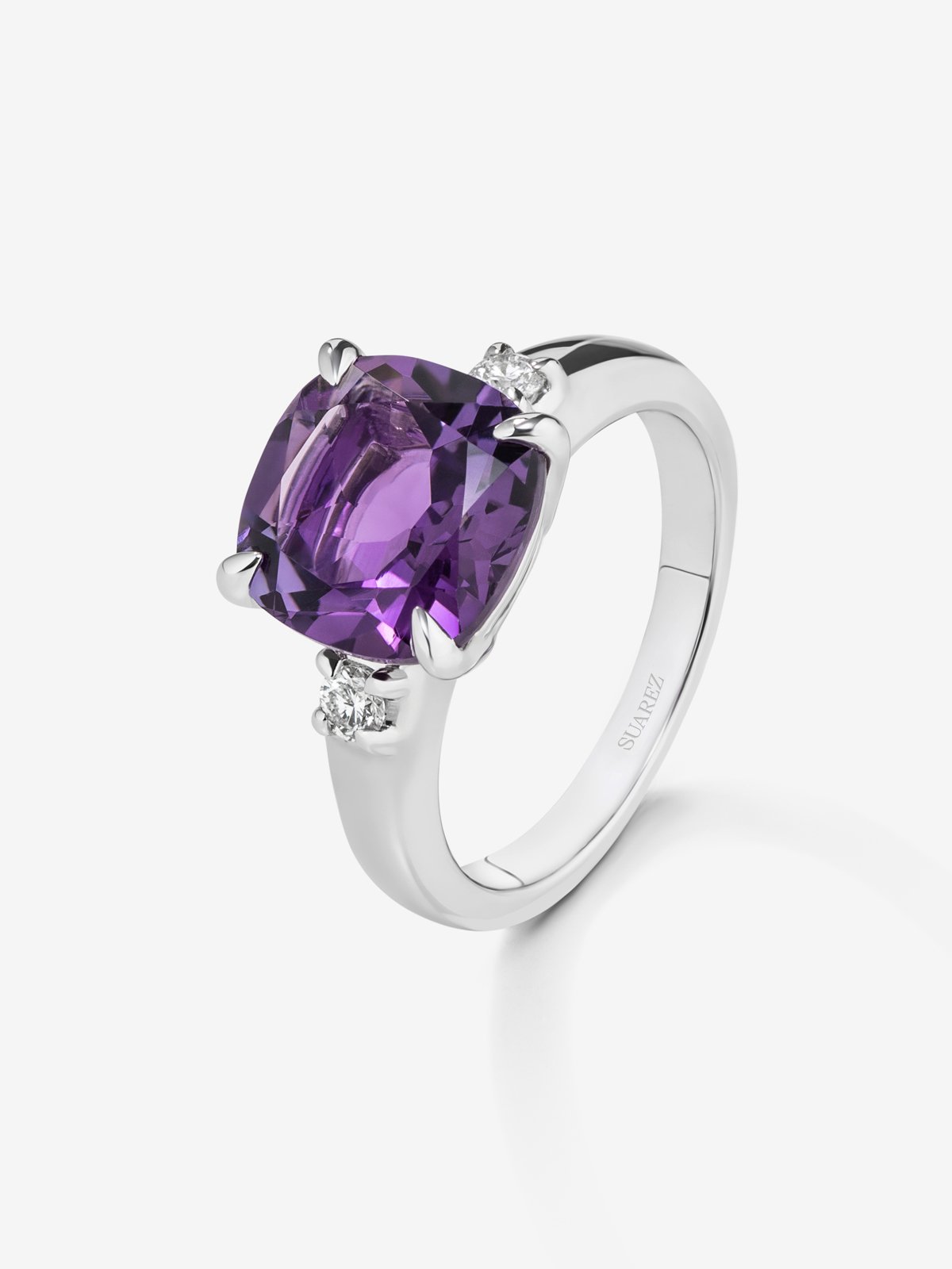 925 Silver Trilogy Ring with Amethyst and Diamonds