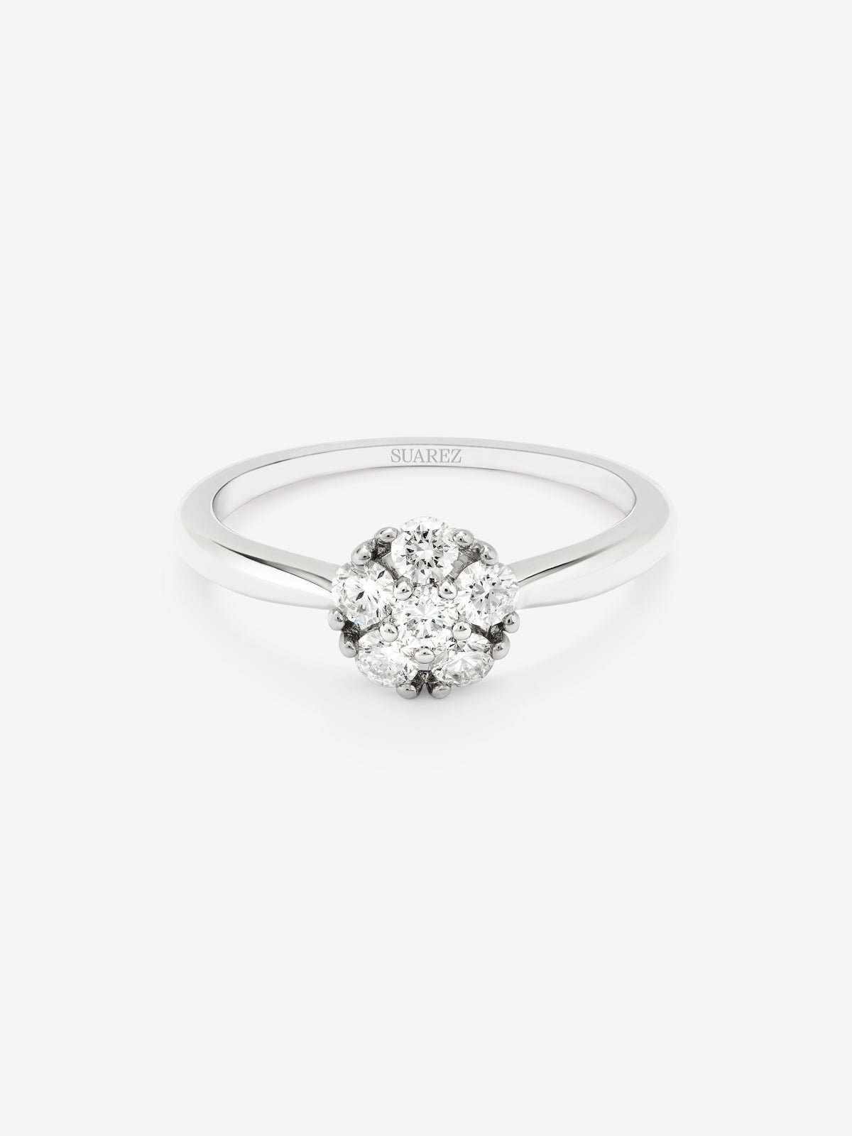 18K white gold ring with a border of 6 brilliant-cut diamonds with a total of 0.4 cts