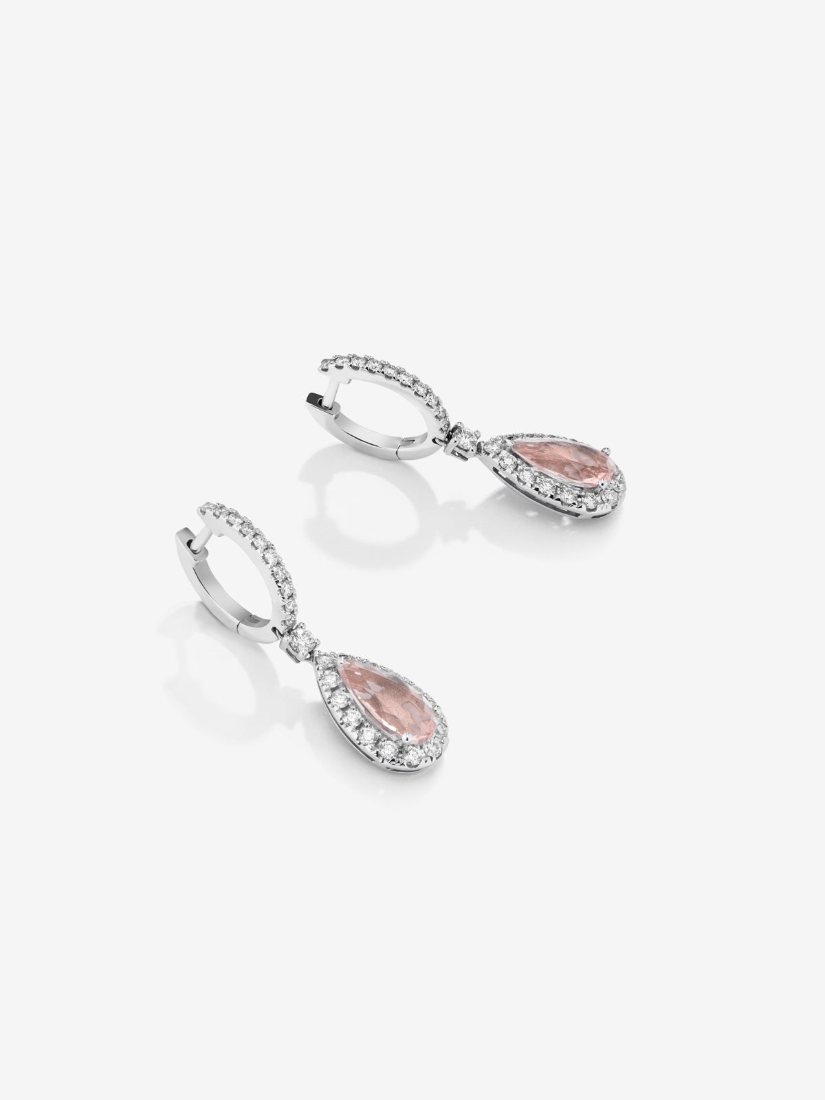 18K white gold earrings with pink morganitas in 1.96 cts and diamonds in bright size