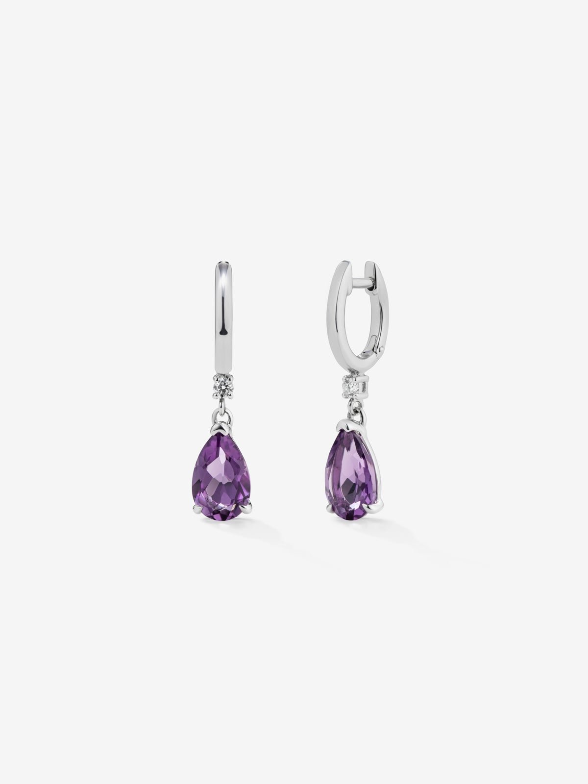 925 Silver hoop earrings with amethyst and hanging diamond.