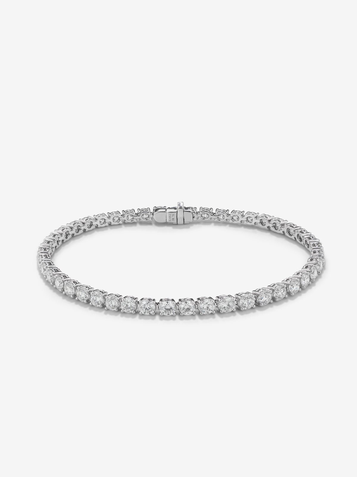 18K White Gold Riviere Diamond Bracelet