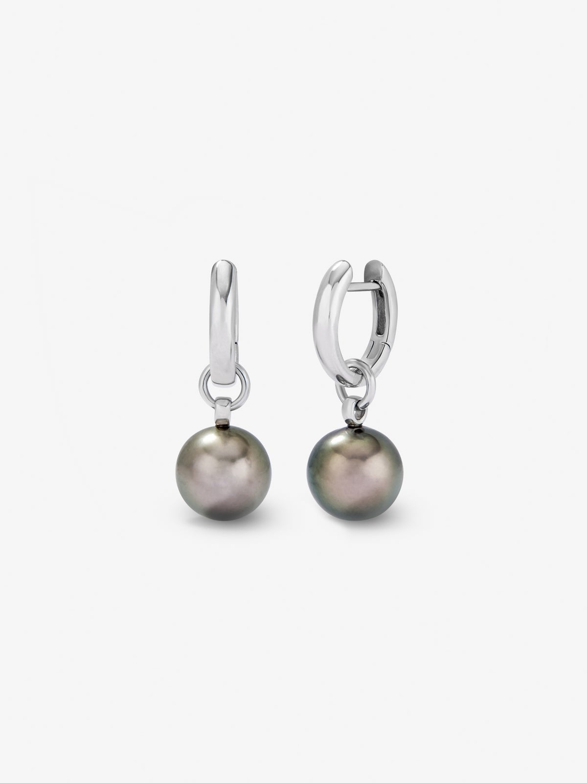 Pendiente de aro de plata 925 con colgante de perla de tahiti de 9 mm