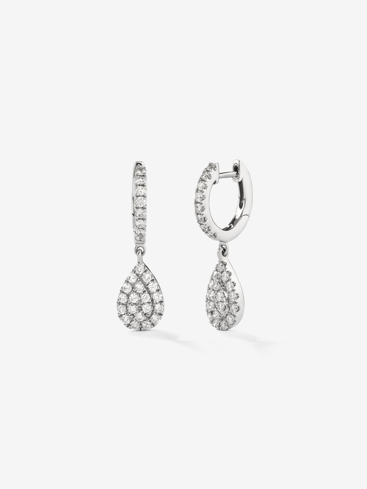 18K white gold hoop earrings with diamonds