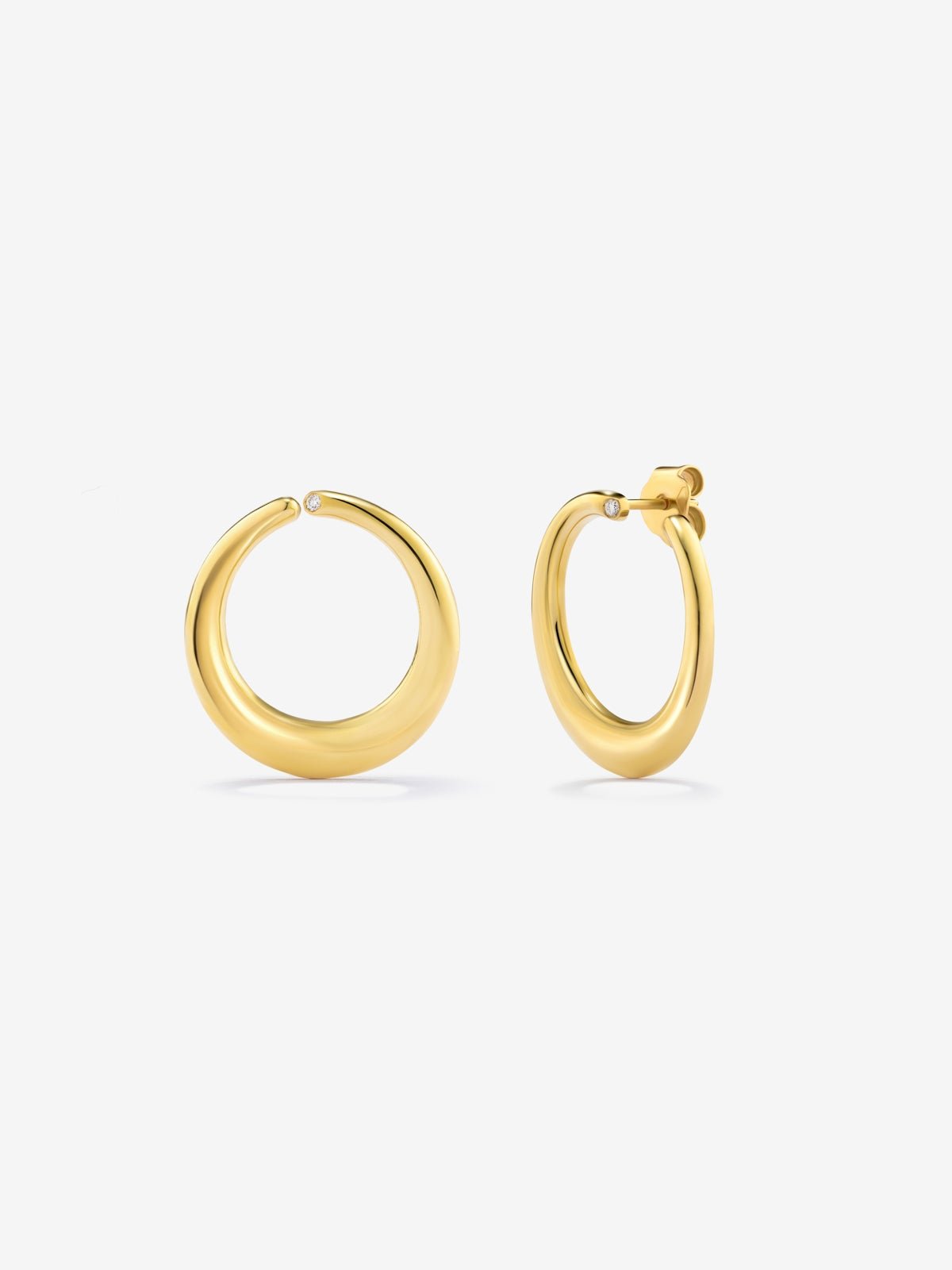 Pendientes aro liso mediano de oro amarillo de 18K con diamante