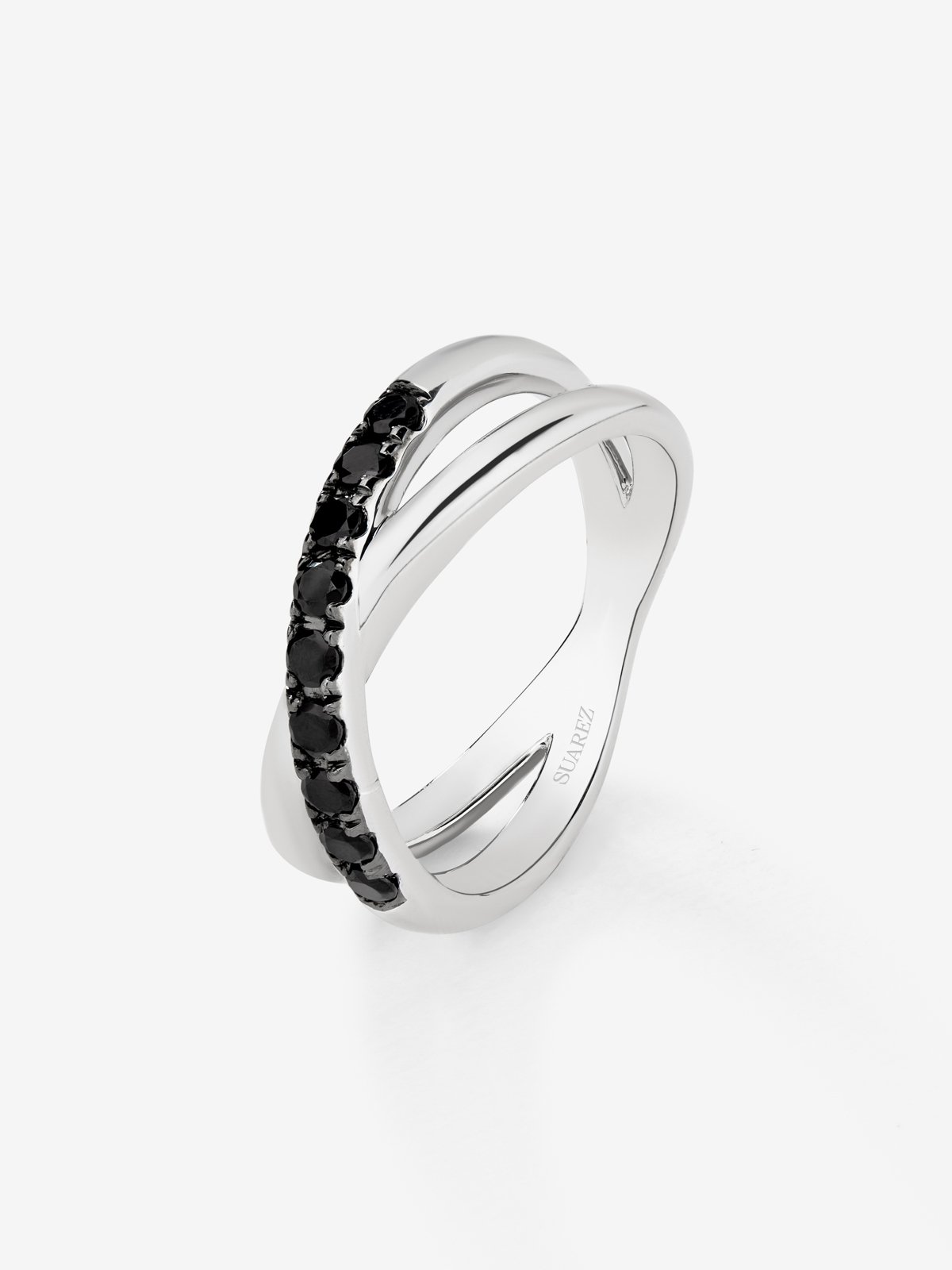 925 silver cross ring with 9 brilliant-cut black spinels with a total of 0.24 cts