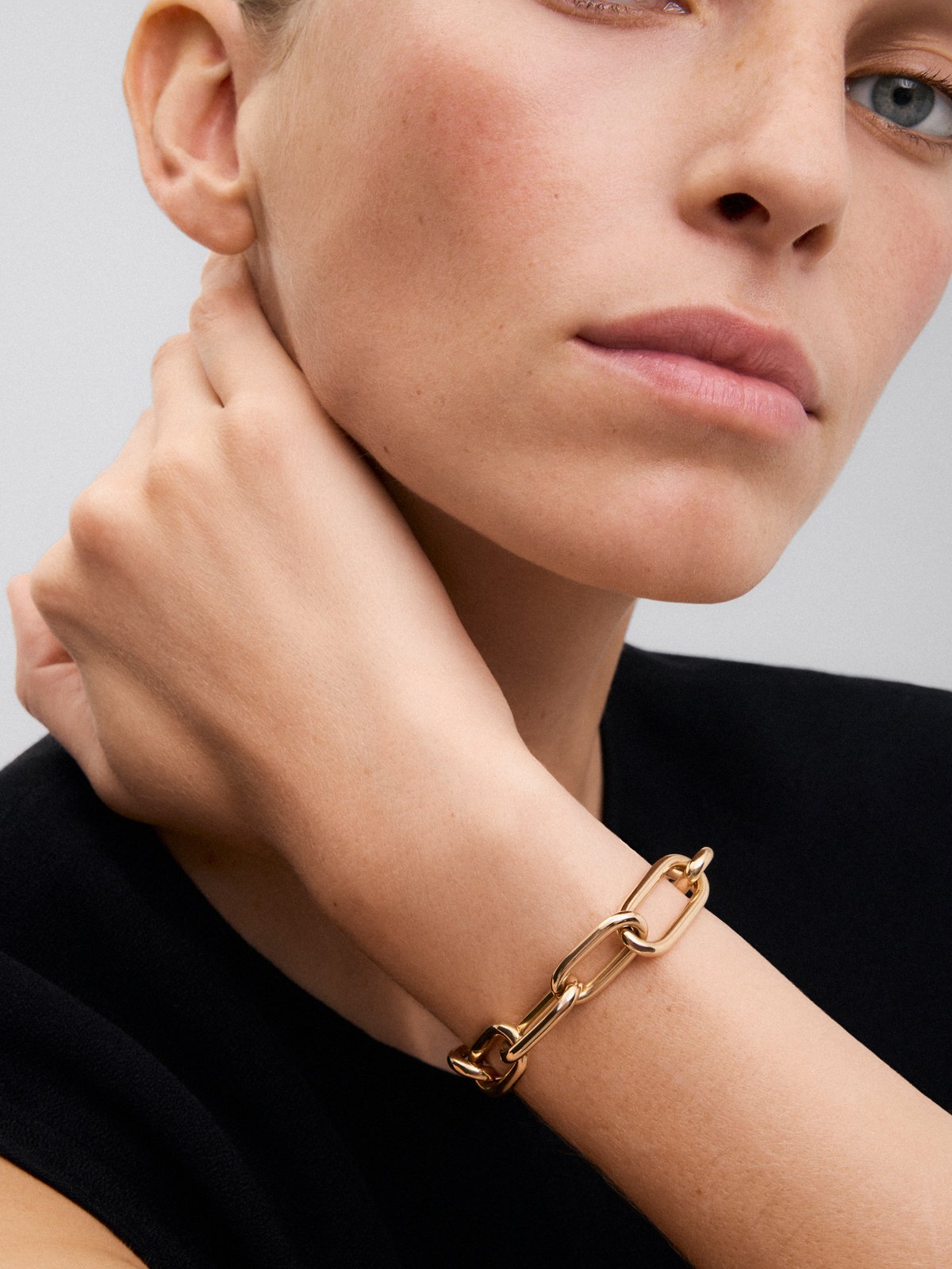 Extra large link bracelet in 18K yellow gold