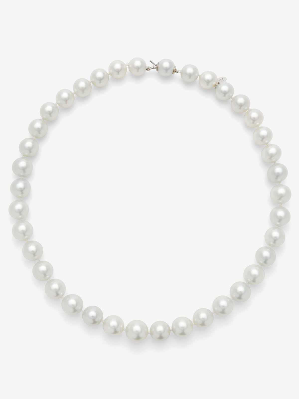 Australian Pearl Pendant with 18K White Gold Clasp