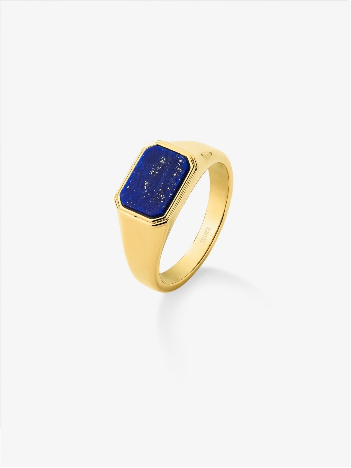 Anillo de sello mediano de oro amarillo de 18K con lapislázuli