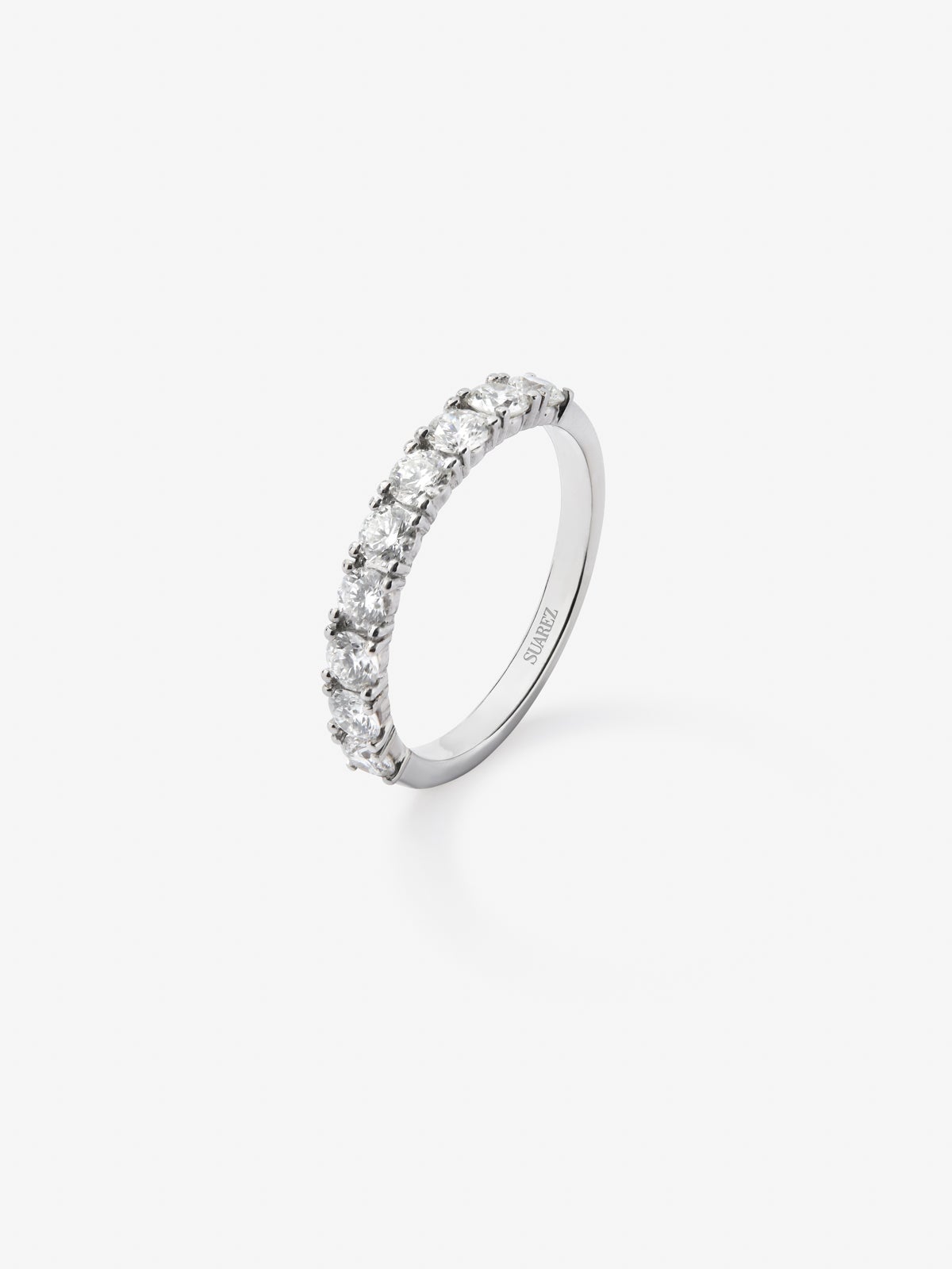 18K White Gold Engagement Ring with Diamonds