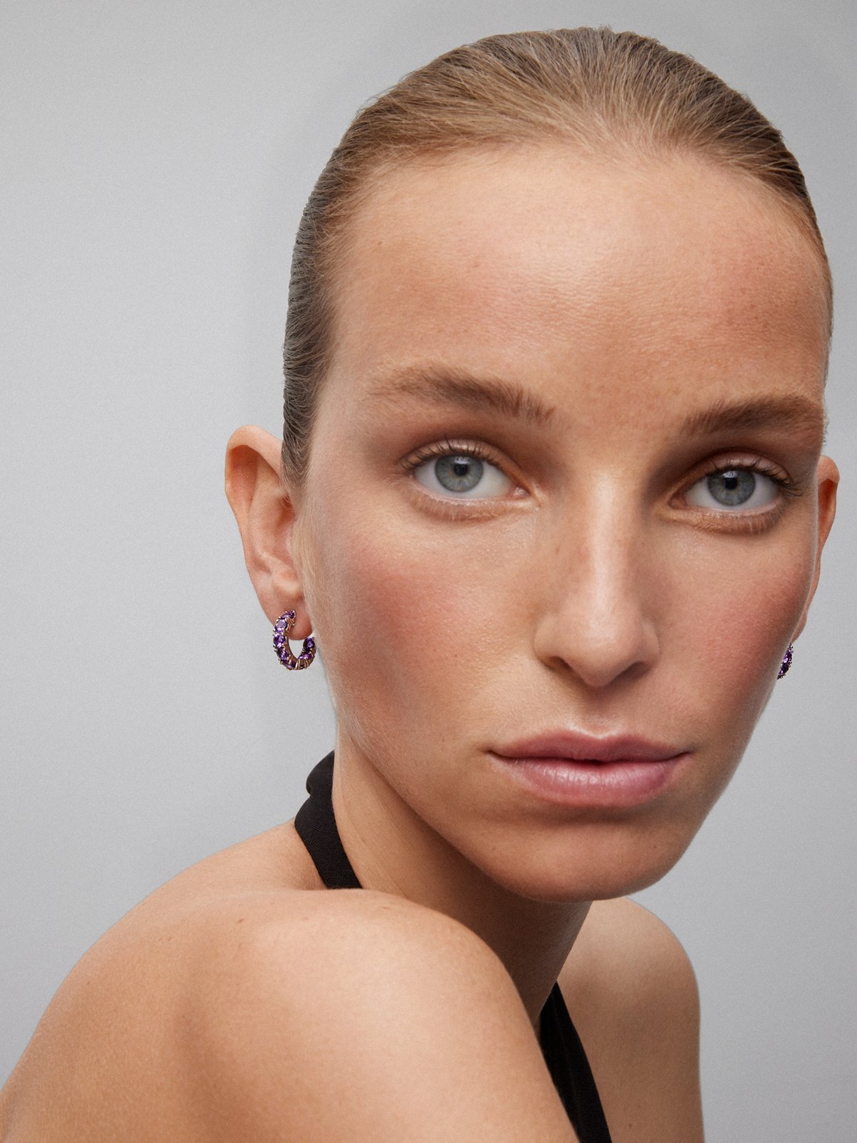 925 silver hoop earrings with 16 brilliant-cut purple amethysts with a total of 3.36 cts